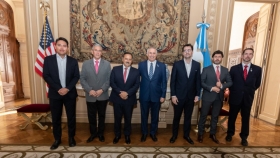 Quintela se reunió con el embajador de EE.UU. en la Argentina, Marc R. Stanley