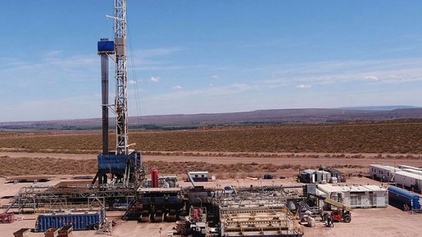 Funcionarios provinciales participaron de un encuentro con referentes del sector hidrocarburífero