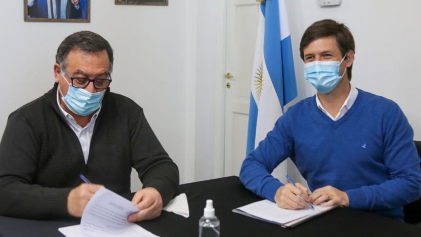 Costantino mantuvo una reunión de trabajo con el intendente de San Vicente