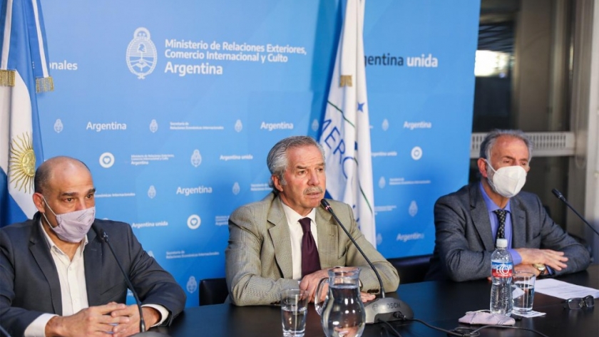 Solá a exportadores: 