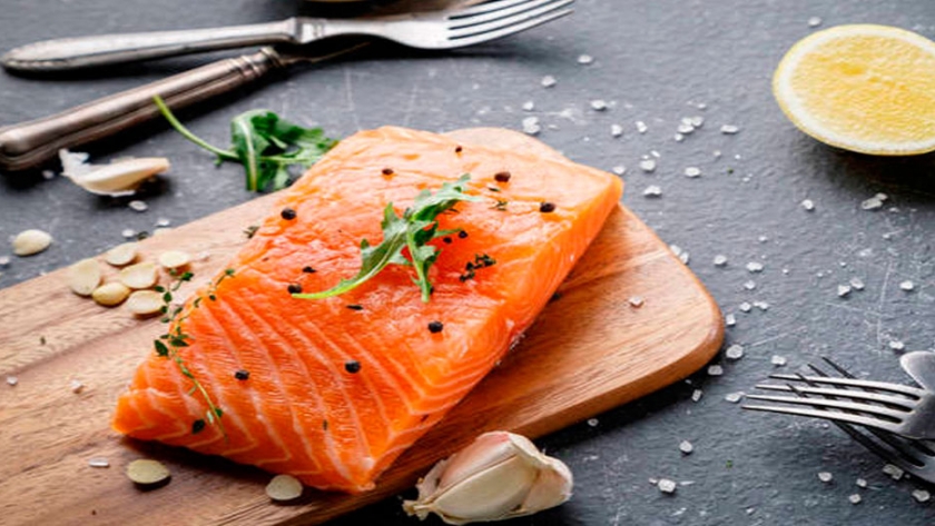 Cómo Noruega convenció a los japoneses para que hicieran sushi de salmón