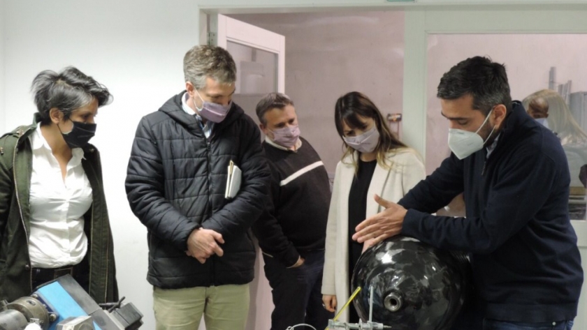 Proyectos que agregan valor al desarrollo nacional de tecnología satelital y a otras industrias