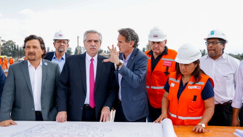 Alberto Fernández, Katopodis y Gustavo Sáenz recorrieron las obras de la Planta Depuradora Sur de la Ciudad de Salta