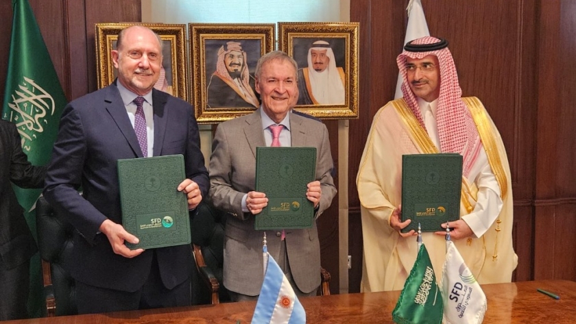 Acueducto Interprovincial: se firmó el contrato de préstamo para el financiamiento de 2 nuevos bloques