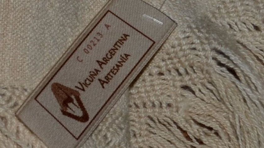 Continúa la venta de Fibra de Vicuña para artesanos en el CAPE