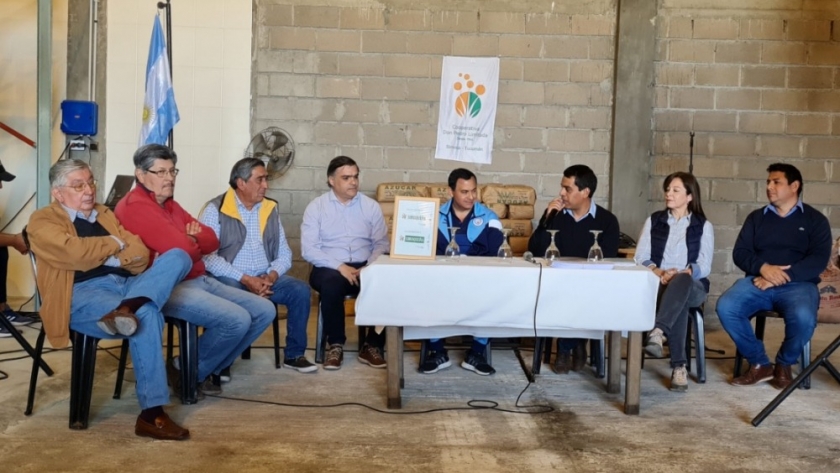 Ponen en marcha la fraccionadora de azúcar La Simoqueña