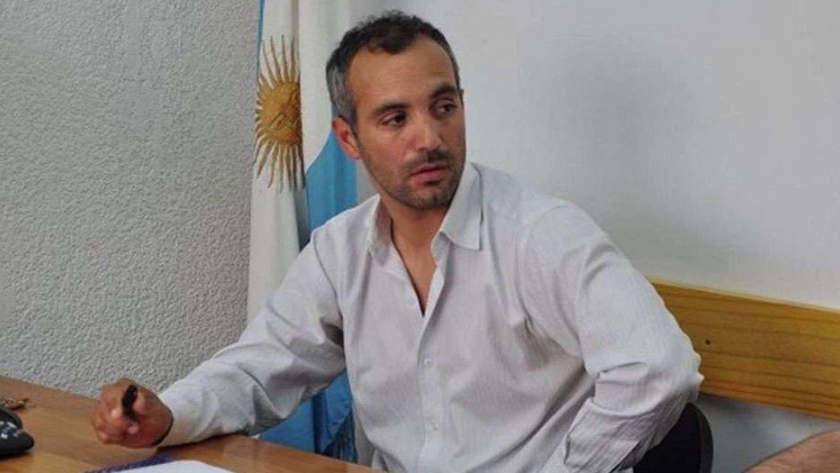 El Secretario de Industria y Promoción Económica expuso el estado de situación del sector ante la Legislatura