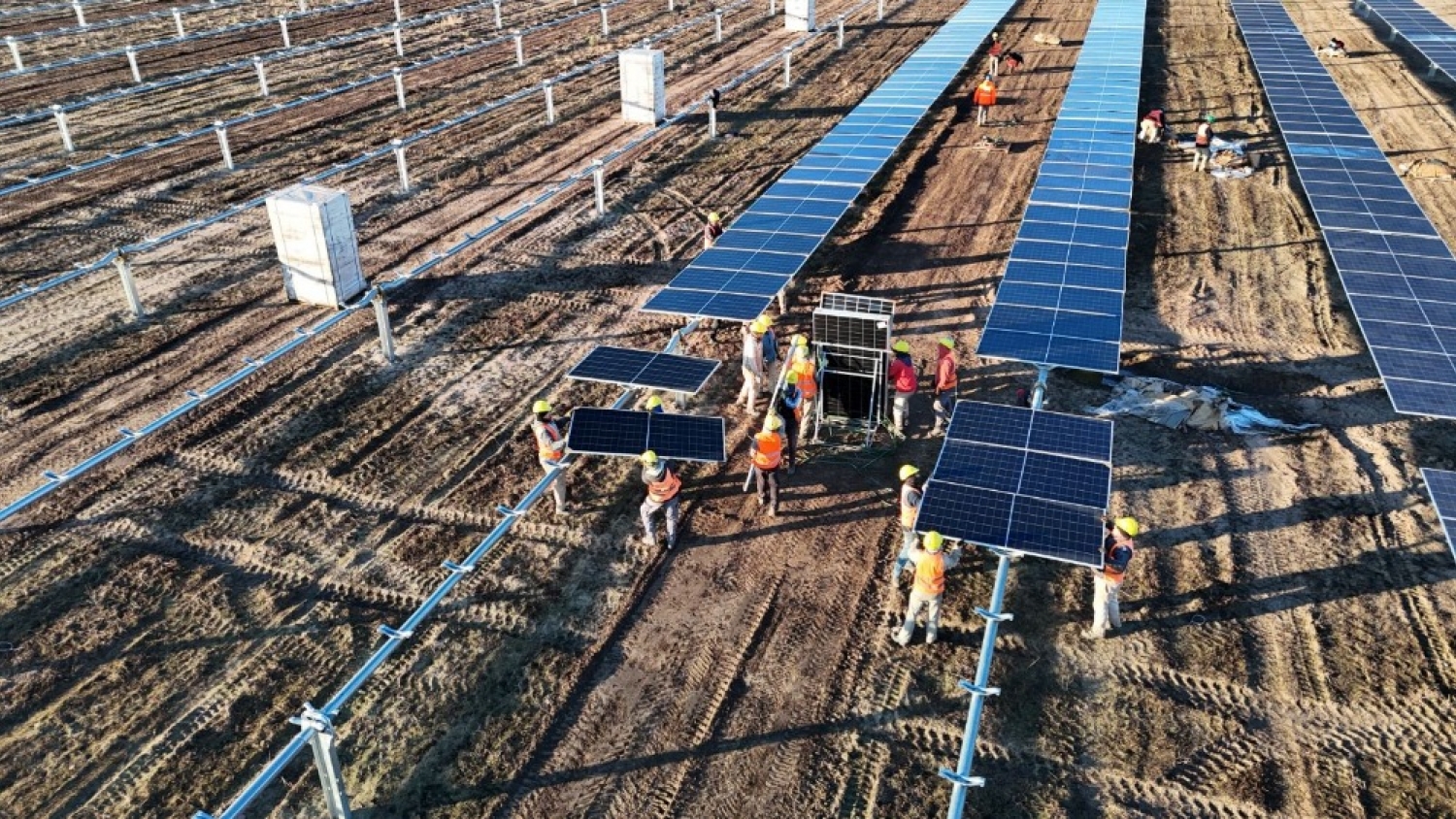 La Rioja impulsa el empleo local con la construcción del nuevo Parque Solar en Arauco