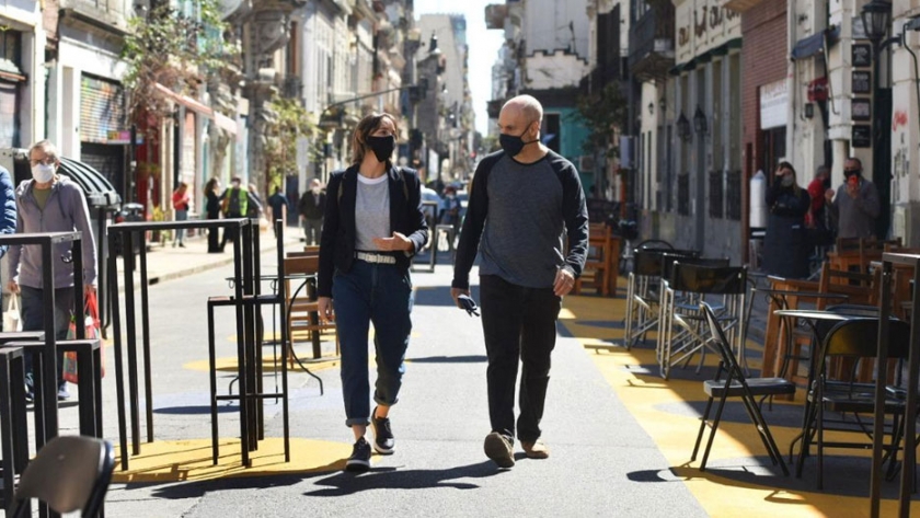 Una recorrida por la nueva peatonal de San Telmo