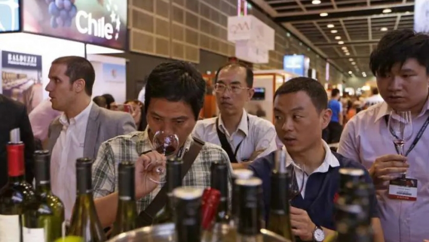 Buscan vender más vino en China