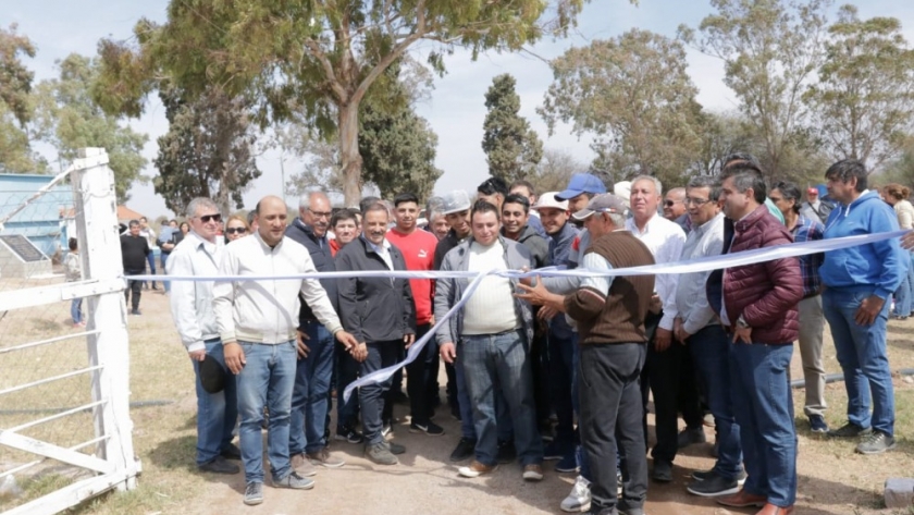 El gobernador Quintela inauguró la obra hídrica más importante de Los Llanos