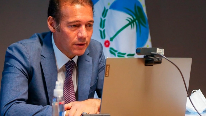 Gutiérrez participó de un simposio sobre infraestructura y minería