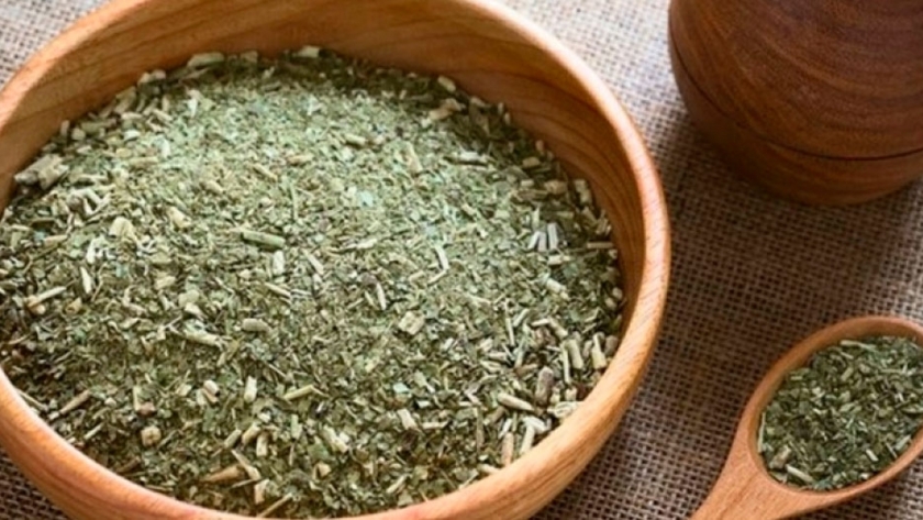 Buscan elaborar jugos saludables a partir de la yerba mate