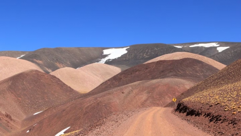 Laguna Brava: el secreto cordillerano de La Rioja que llaman “la pintura de Dios”