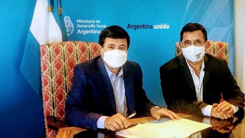 Tras la firma de un convenio, se urbanizarán barrios populares de Tucumán
