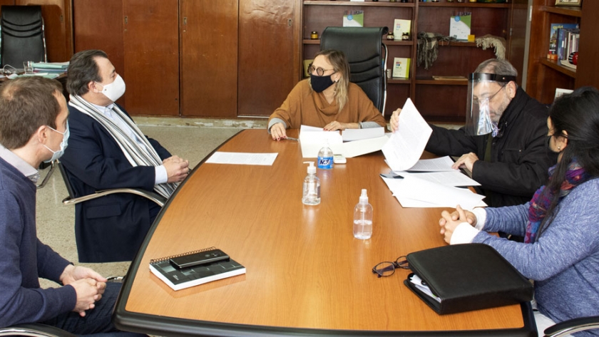 La provincia profundiza el abordaje interinstitucional para generar respuestas ante situaciones de emergencia