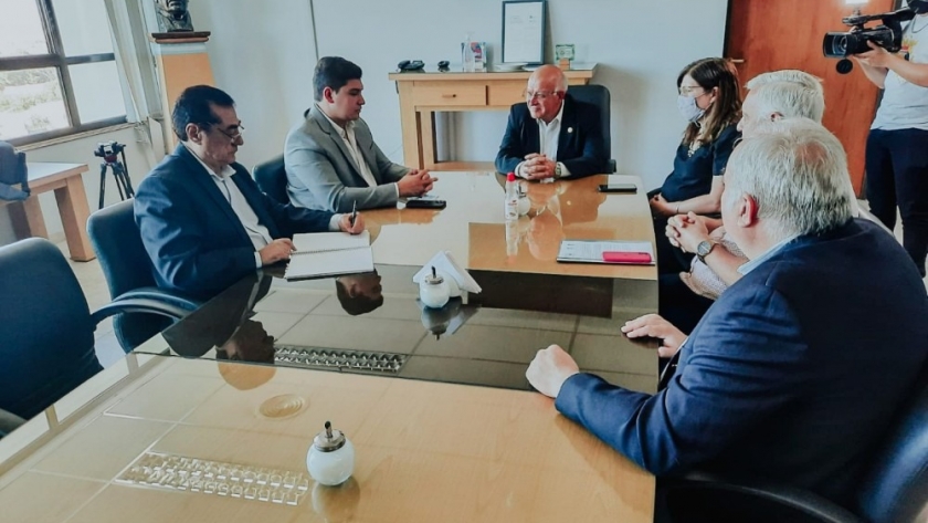 Ambiente y la UNSJ coordinan proyectos para seguir trabajando en conjunto