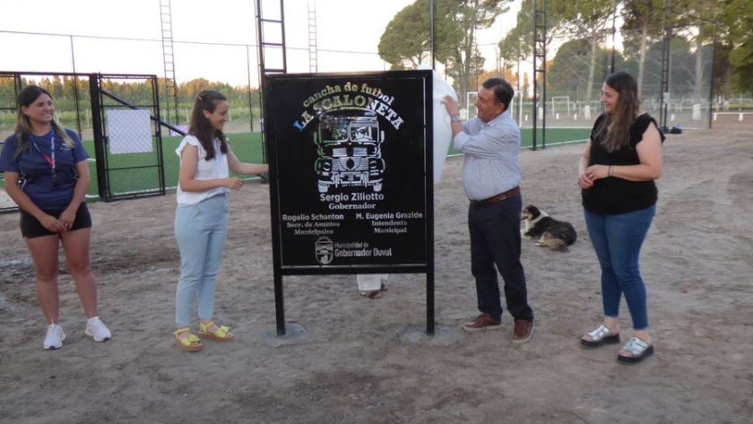 A la vera del Colorado nació “La Scaloneta”, primera cancha de césped sintético en Duval