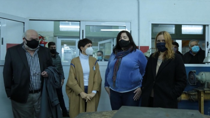Ruiz Malec y Mendoza recorrieron el Parque Industrial Tecnológico Quilmes (PIQ)