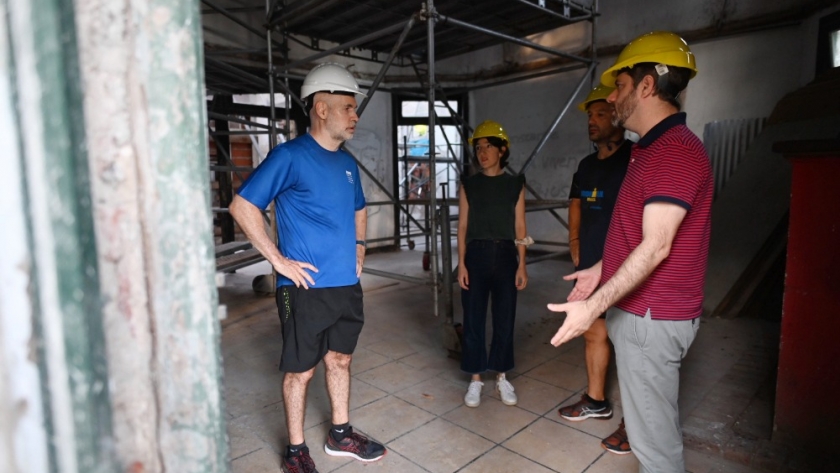 Rodríguez Larreta: trote por Palermo y visita a un edificio emblemático del tango que está siendo recuperado por la Ciudad
