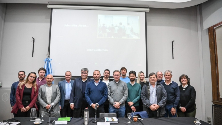 Bahillo encabezó su primer encuentro del Consejo Federal Lechero