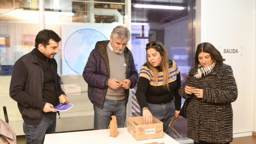 Filmus visitó en Tecnópolis la muestra sobre la actividad científica en la Antártida