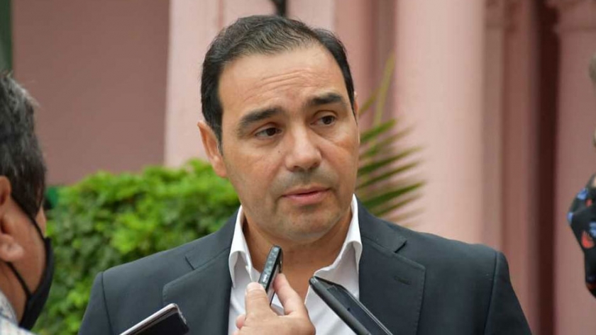 Valdés viajará a Misiones para tratar temas de turismo y otros con el gobernador Herrera Ahuad