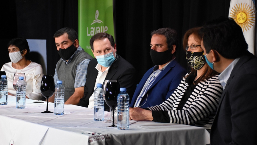 Comenzó la tercera edición del Seminario Latinoamericano de Vino Casero y Artesanal
