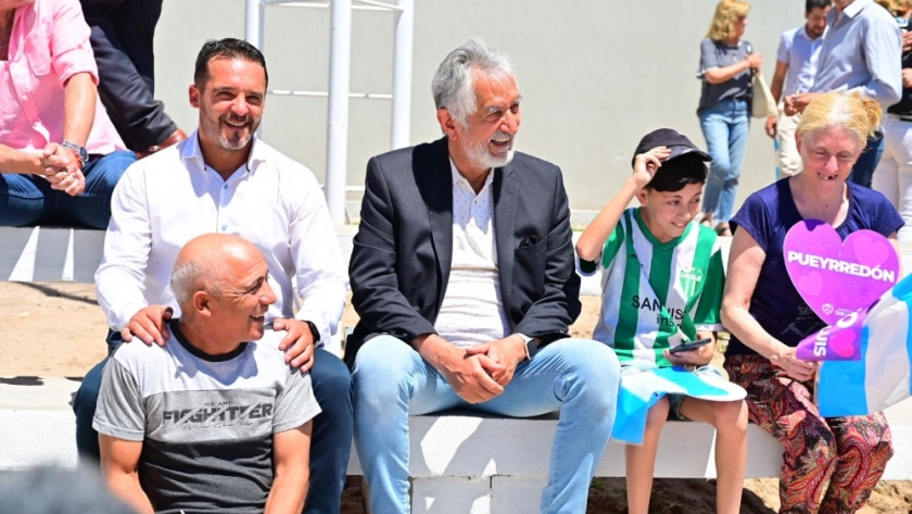 El gobernador Alberto Rodríguez Saá inspeccionó la obra de la Escuela Ruka