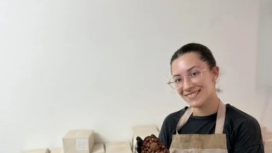 De ventas caseras a marca propia: su salto en Pascuas