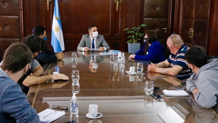 Cabandié se reunió con la Federación Argentina de Carreros, Cartoneros y Recicladores