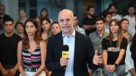 El Jefe de Gobierno anunció que elimina el impuesto a las tarjetas de crédito para aliviar a los vecinos ante la crisis económica