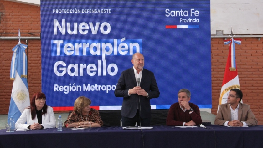 Perotti encabezó la licitación para las obras de protección contra la erosión fluvial en Colastiné Norte