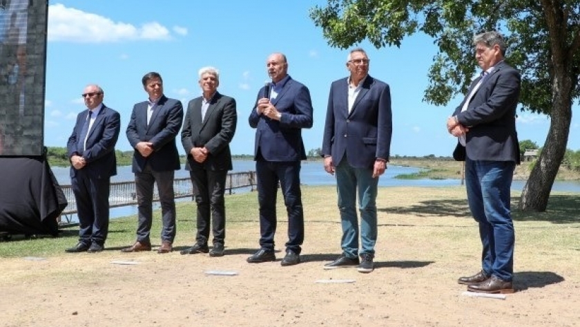 El Gobierno Nacional firmó el contrato de obra del Acueducto San Javier – Tostado para Santa Fe