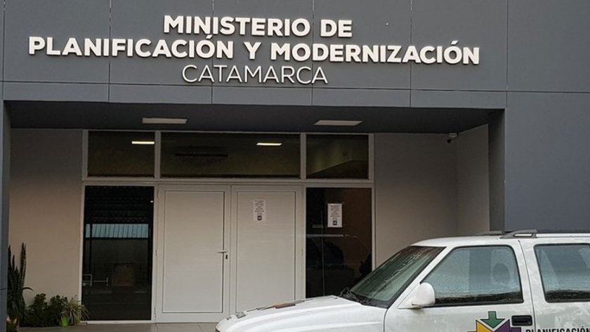 Gestionan financiamiento de proyectos para nuevas trazas viales en la Provincia