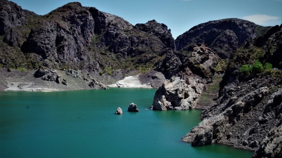 Valle Grande, el destino de verano en Mendoza que combina agua, arena y montaña