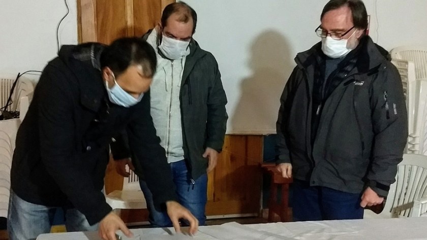 Lago Puelo: provincia y municipio avanzan con actividades para abordar la problemática de urbanización en territorios de interfase urbano-forestal