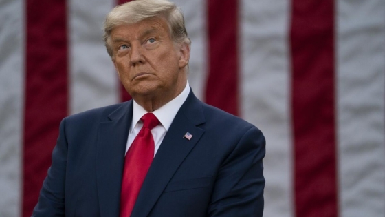 Wall Street reacciona con cautela a aranceles de Trump a Brasil y Chile, dudas sobre su aplicación