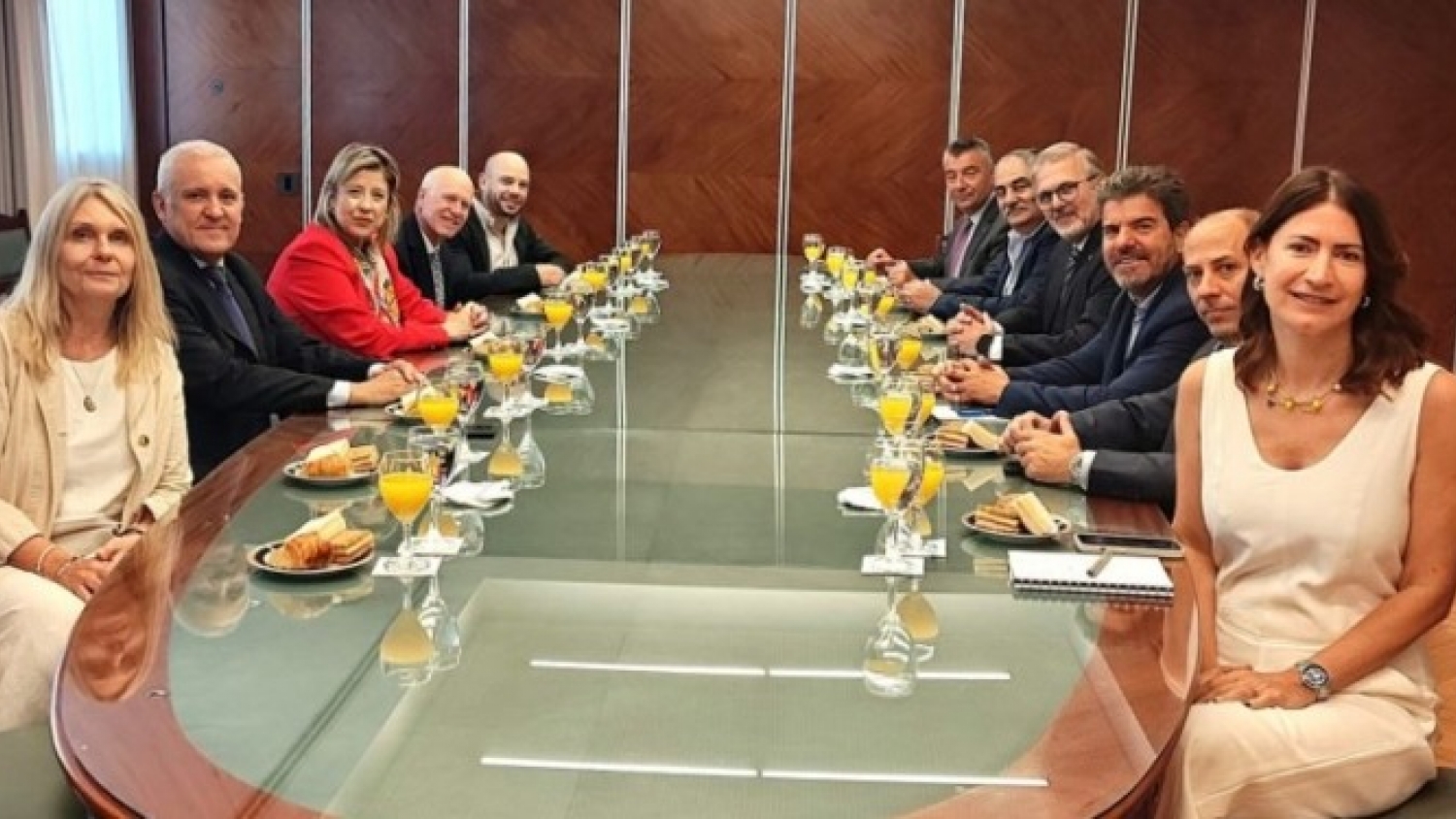 Monteoliva llevó la agenda de seguridad al corazón del agro y sumó propuestas del sector para blindar la logística granaria