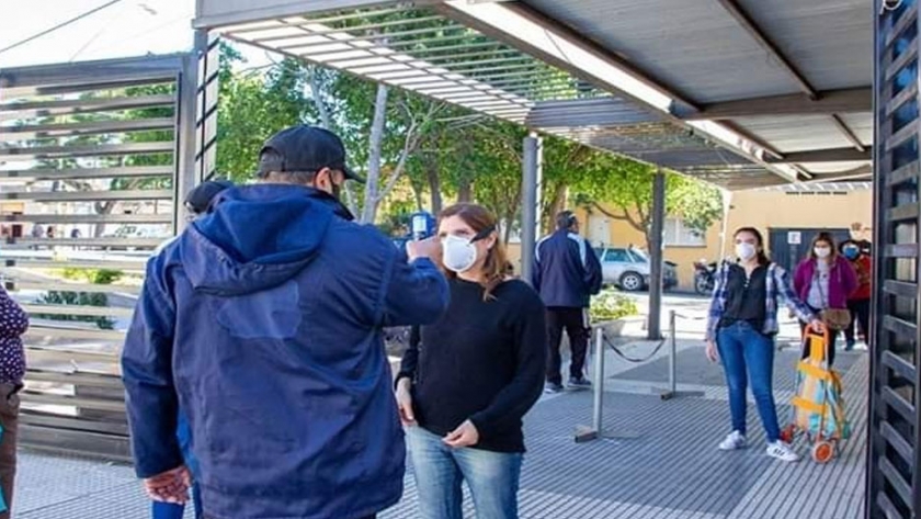 El Ministerio de Industria Comercio y Empleo presenta los protocolos aprobados por el COE