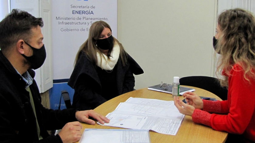 Energía avanza con los proyectos de red de distribución domiciliaria de gas natural en Strobel