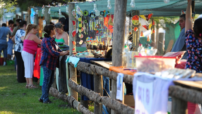 Rojas celebra el Día del Amigo con una feria especial en Plaza San Martín