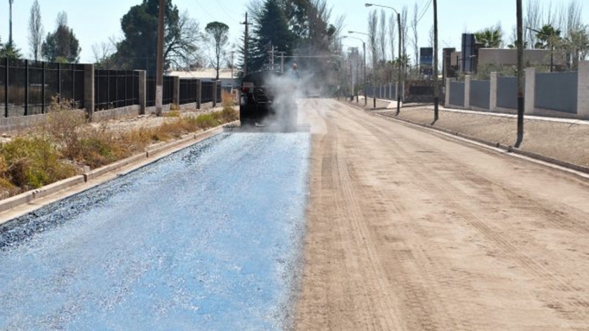 Reconstruyen un tramo esencial de calle Vieytes, en el límite de Luján de Cuyo y Maipú