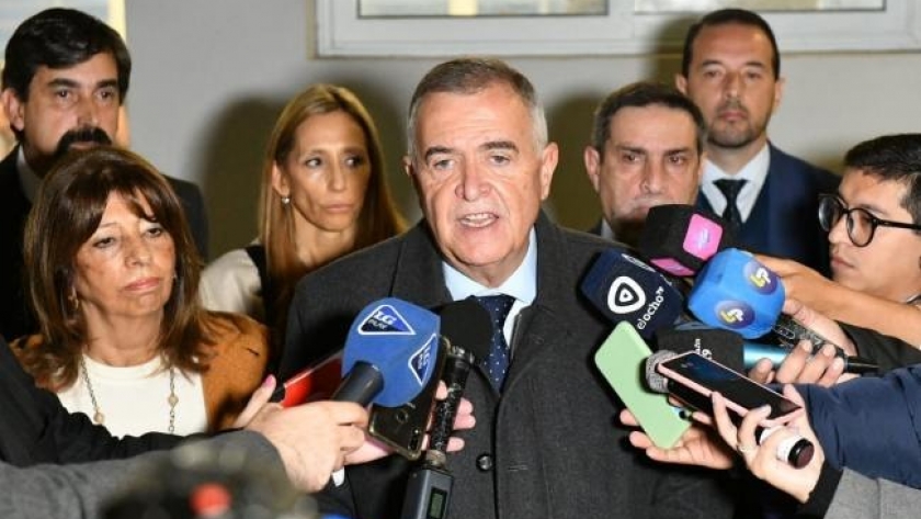 “Al país se lo saca adelante trabajando”, dijo Jaldo