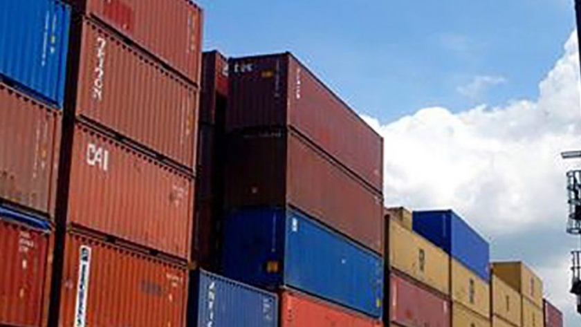En octubre las exportaciones continuaron condicionadas por los efectos de la sequía. Se destacaron las ventas al exterior de petróleo, aluminio, aceites de girasol y oliva