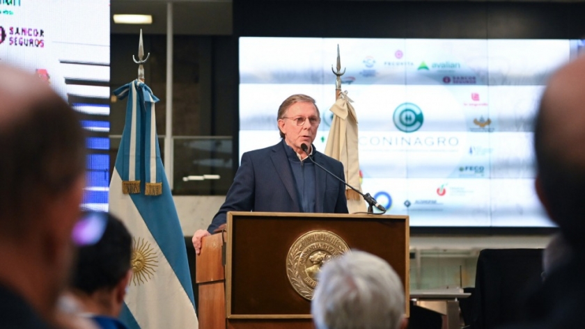 Bahillo en el Congreso de CONINAGRO: 