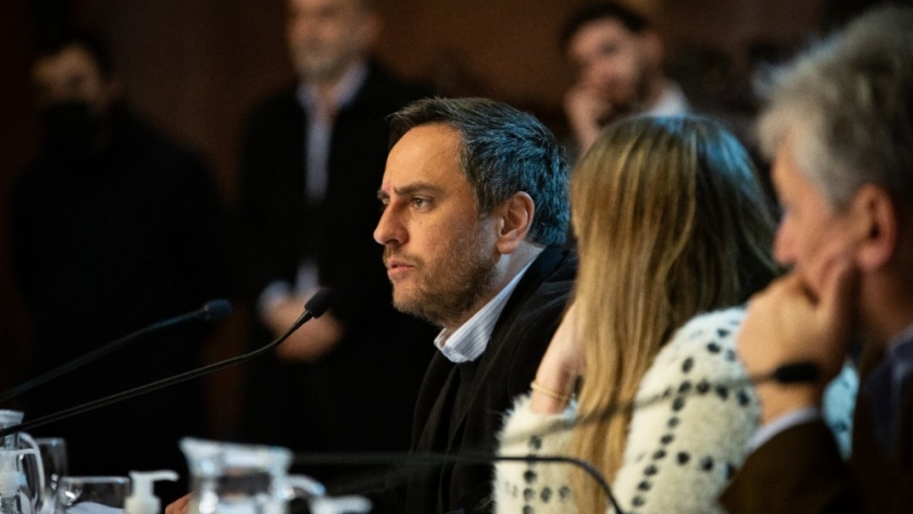 Cabandié apoyó en el Senado el proyecto de ley de régimen previsional diferencial para brigadistas de incendios forestales