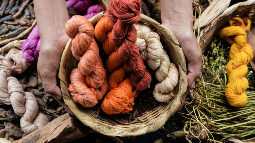 Tintes naturales: hacia la sostenibilidad textil