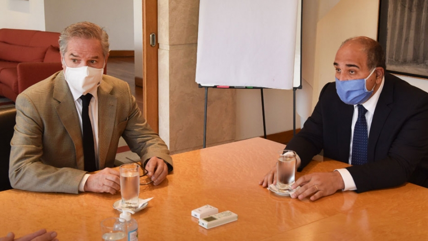 Solá con Manzur para promover exportaciones de economías regionales