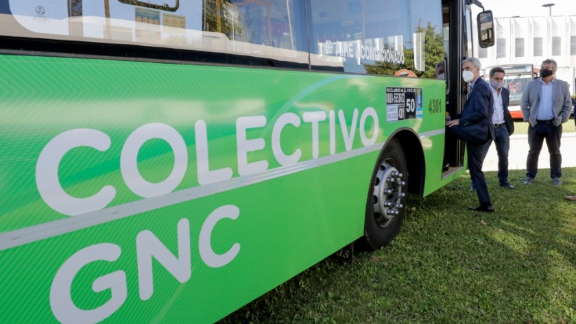 Meoni visitó la planta de Agrale en Mercedes: 